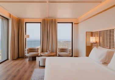 Experience Luxury Accommodation at Mercure Albrighton Hall & Spa sidebar image